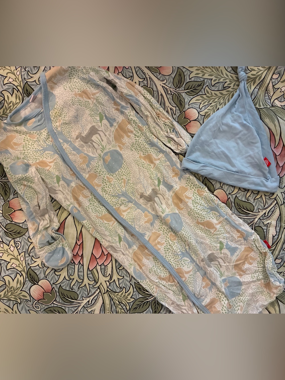Magnetic Me Baby Sleep Nightgown - Pastel Animal Print with Blue Trim & Hat